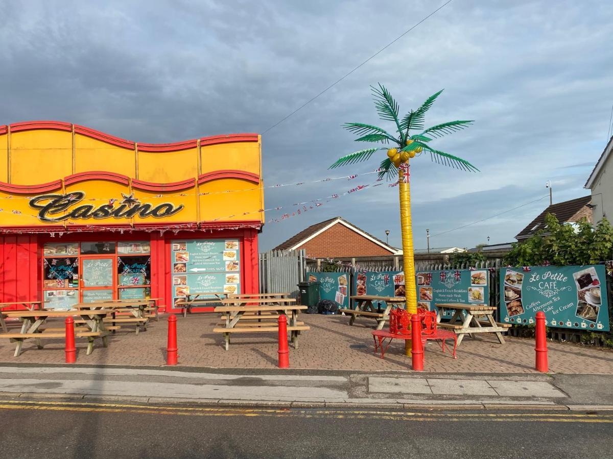 Palm Grove 132 - Pet Friendly, Wifi, Central Heating, Close To Shops And Beach - Meadow Lakes Caravan & Lodge Hire Chapel St. Leonards Exterior foto